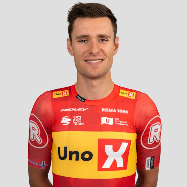 Photo of Fredrik Dversnes