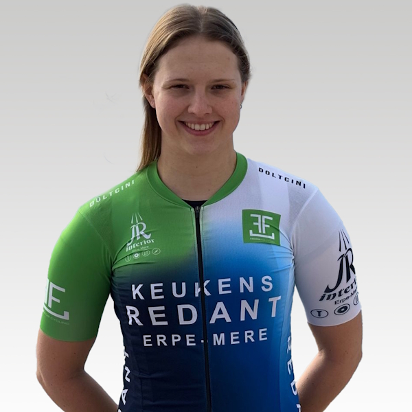 Photo of Stephanie Kemps