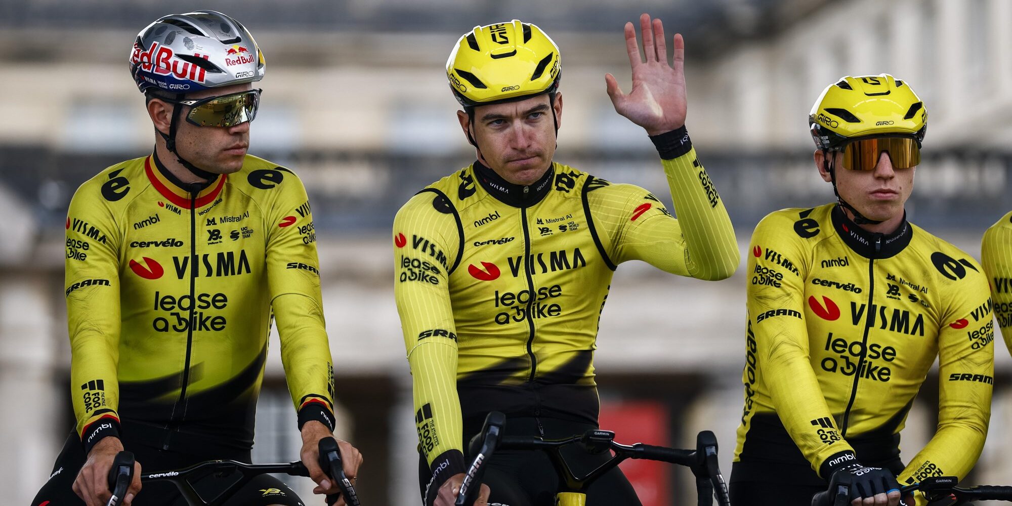 Three unexpected players chase Tadej Pogačar: this is Visma's Tour plan | Lease a Bike