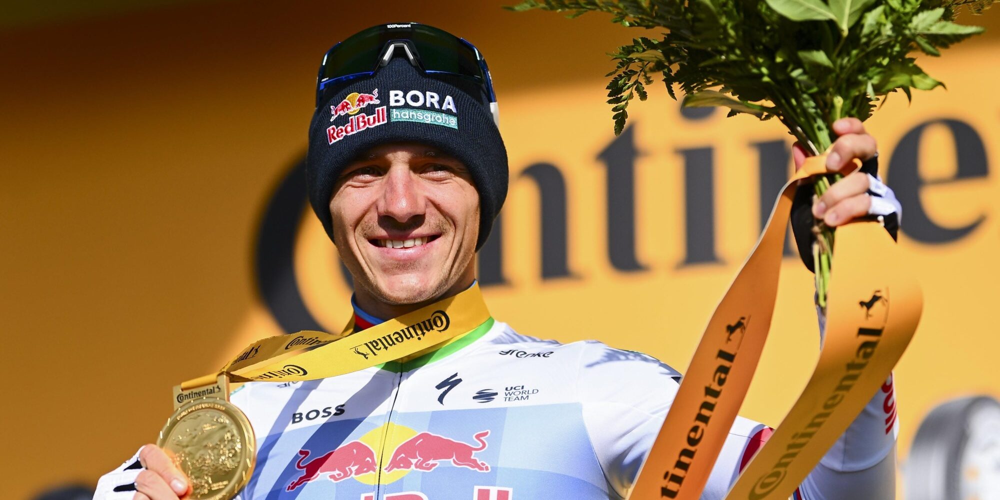 Jan Bakelants believes again in Remco Evenepoel's future Tour win: growing  towards Pogacar