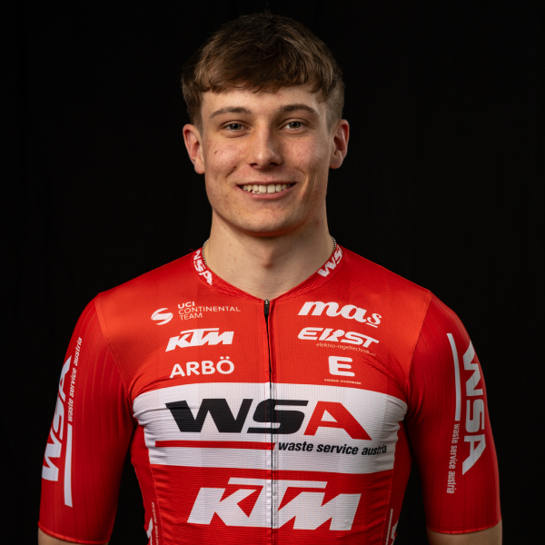 Photo of Cian Hampton